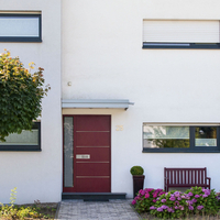 Außentür in rot