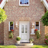Weißes Türblatt mit viereckigen Fenstergläsern kaufen