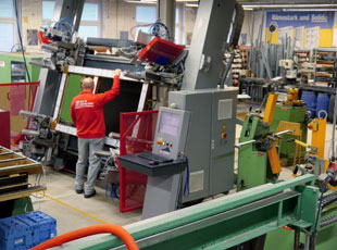 Herstellung von Fenstern in unserer Fensterfabrik